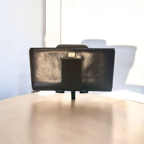 Gucci Handbags - Gucci Wallet Black Leather